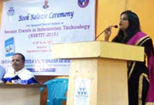 Manorama Infosolution CEO Ashvini Danigond speaking at occasion of book  release entitled 'Recent Trends in Information Technology'